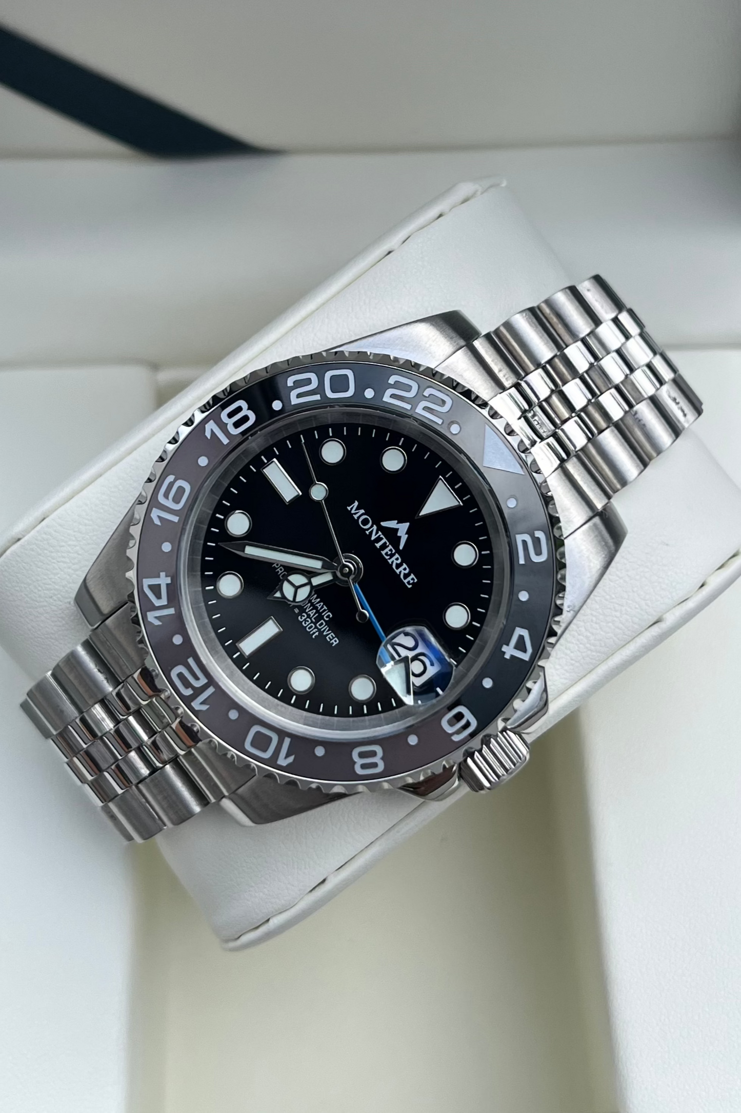 DARK KNIGHT GMT