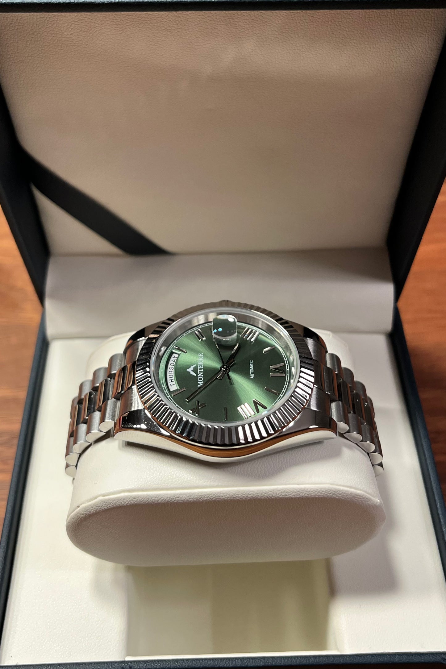 DATE N' DATE 40MM GREEN