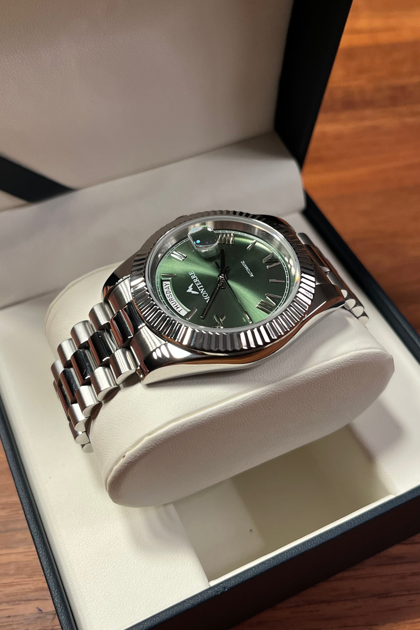 DATE N' DATE 40MM GREEN