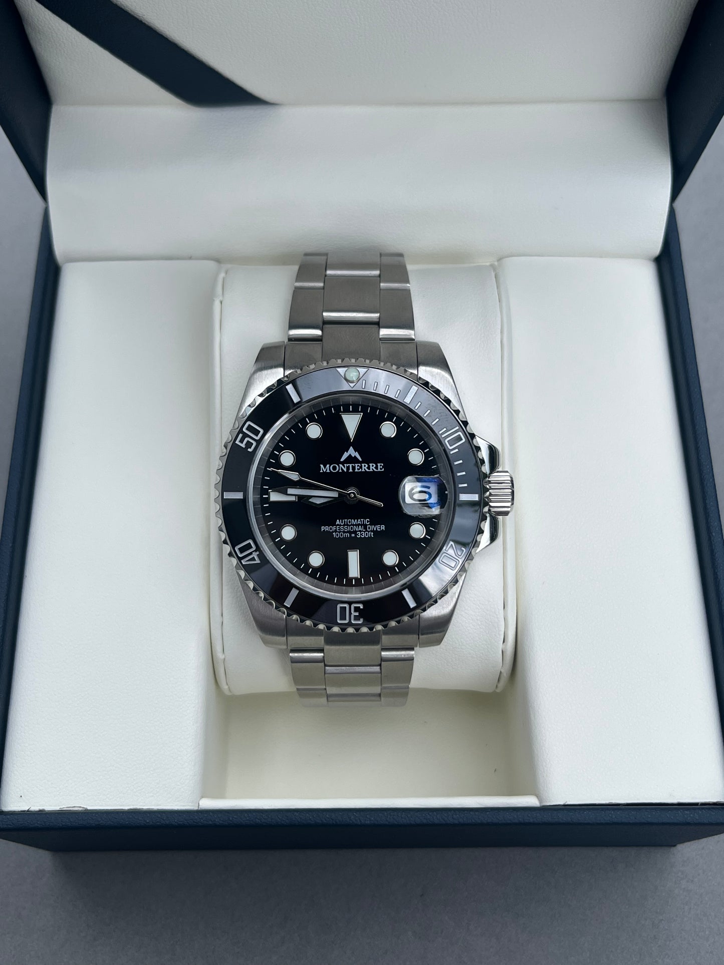 BLACK PROFESSIONAL DIVER 40mm